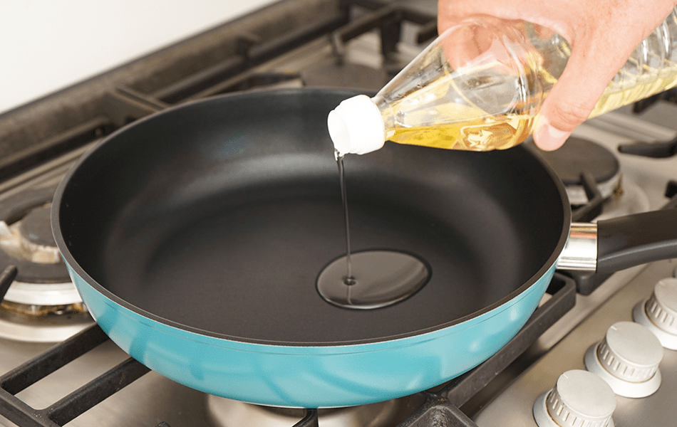 Here's How to Safely Dispose of Cooking Oil Immediately After Use
